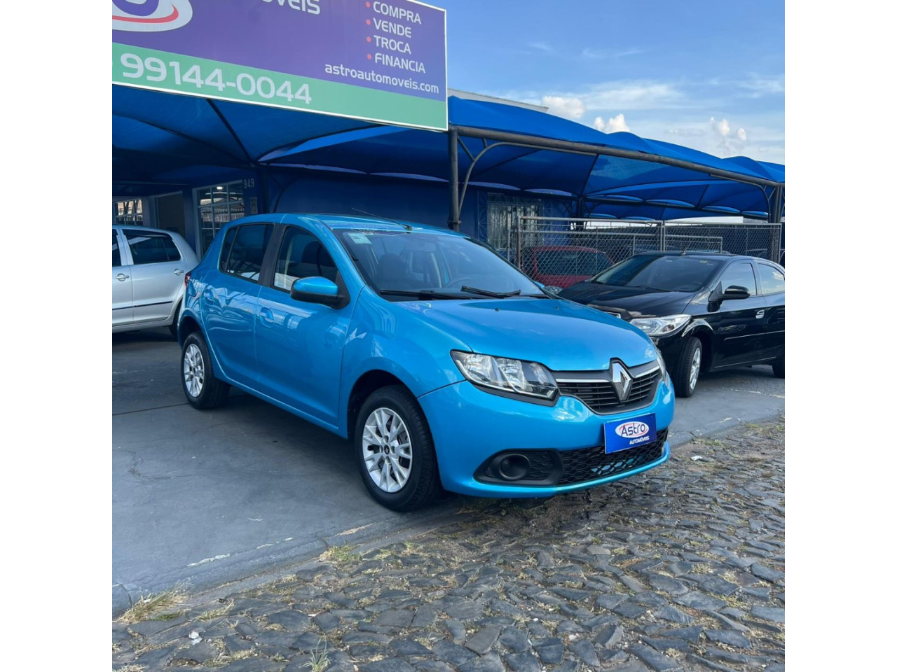 RENAULT Sandero 1.0 16V 4P FLEX EXPRESSION