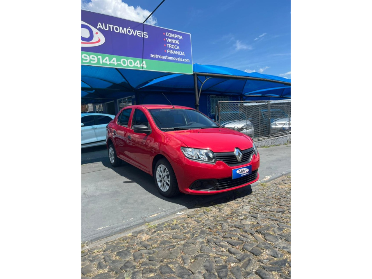 RENAULT Logan 1.0 16V 4P FLEX AUTHENTIQUE