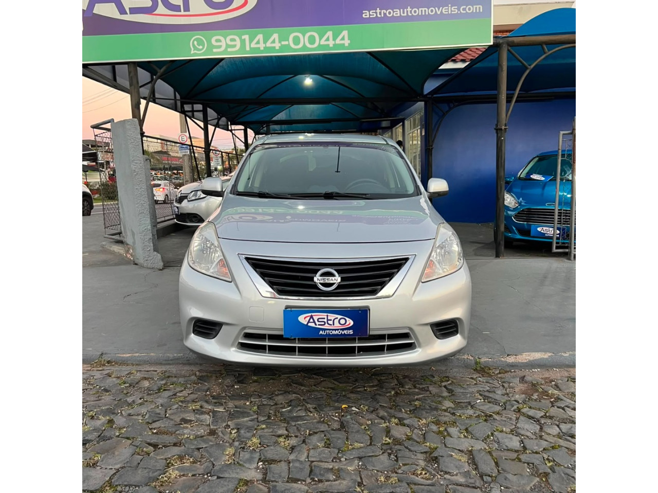 NISSAN Versa Sedan 1.6 16V 4P FLEX SV