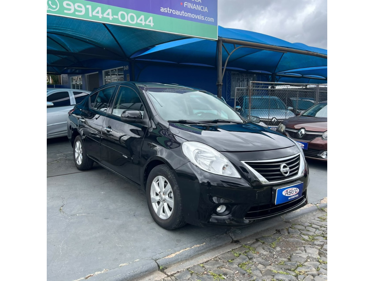 NISSAN Versa Sedan 1.6 16V 4P FLEX SL