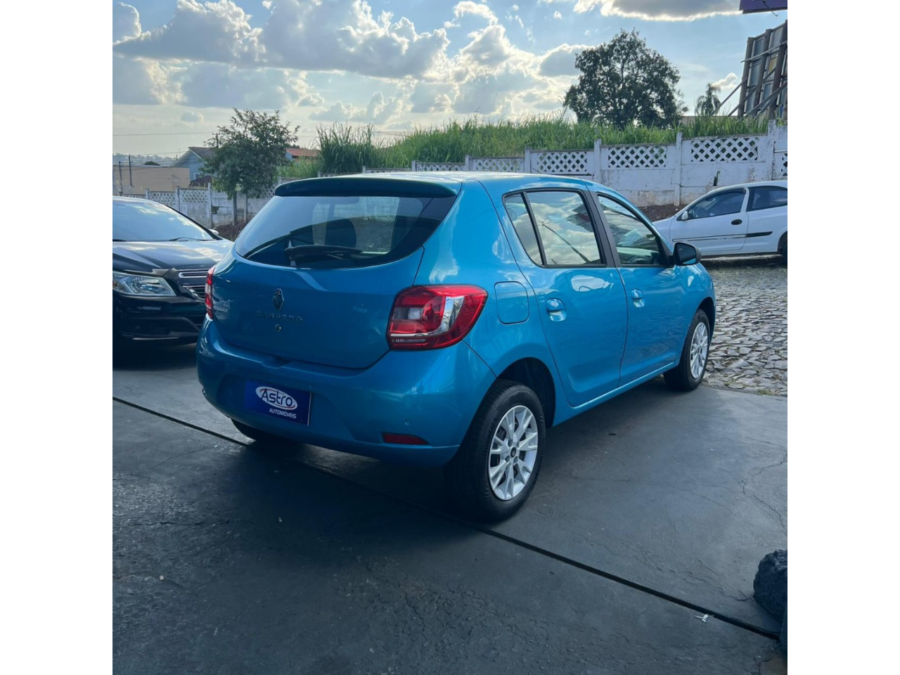 RENAULT Sandero 1.0 16V 4P FLEX EXPRESSION