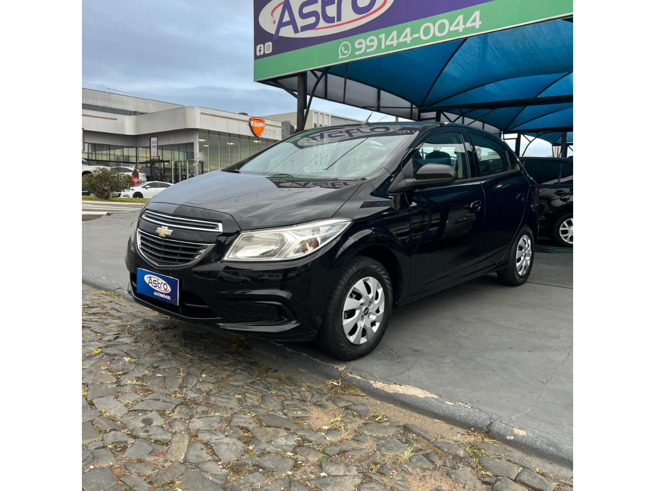 CHEVROLET Onix Hatch 1.0 4P FLEX LT