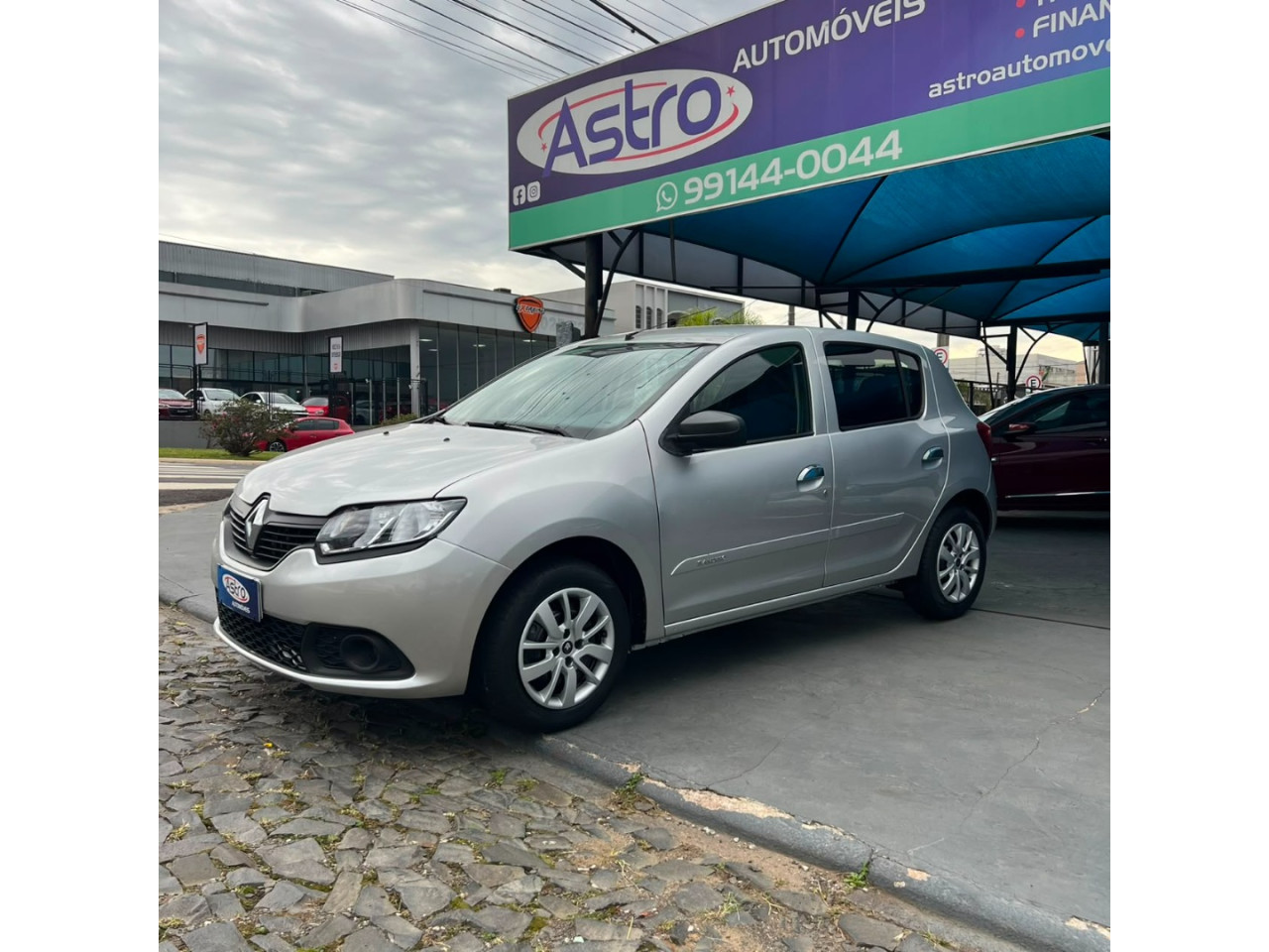 Sandero 1.0 12V 4P FLEX SCE AUTHENTIQUE