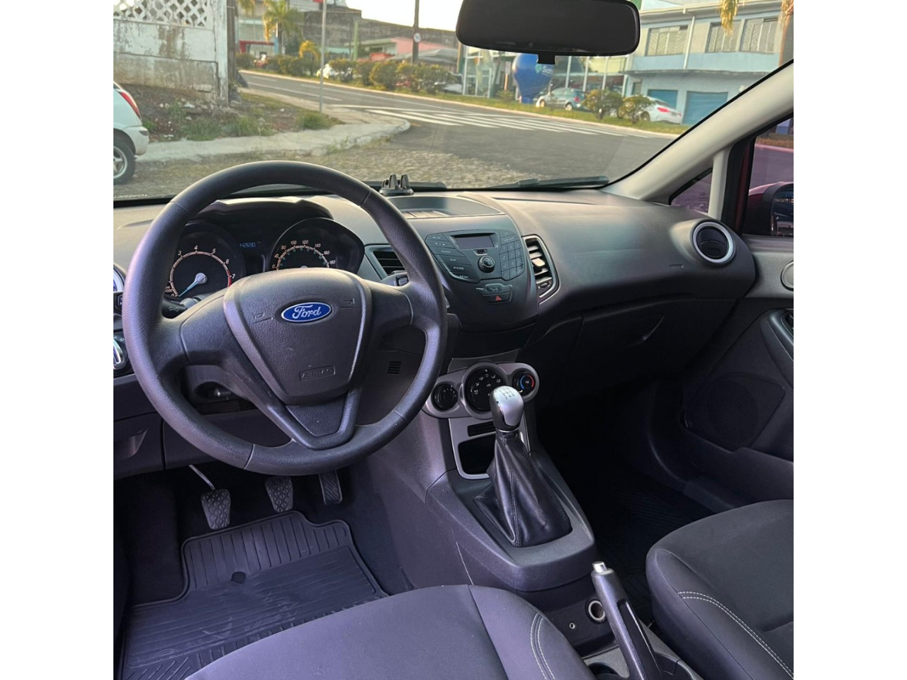 FORD Fiesta Hatch 1.5 16V 4P S FLEX