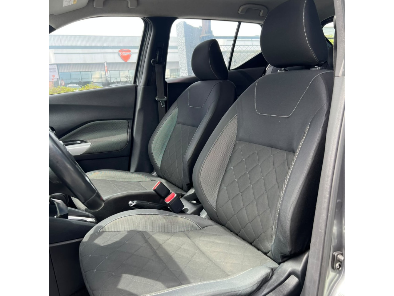 NISSAN Kicks 1.6 16V 4P FLEX SV X-TRONIC AUTOMÁTICO CVT