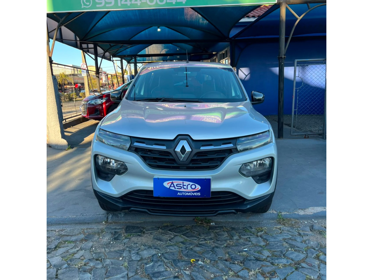 RENAULT Kwid 1.0 12V 4P SCE FLEX INTENSE