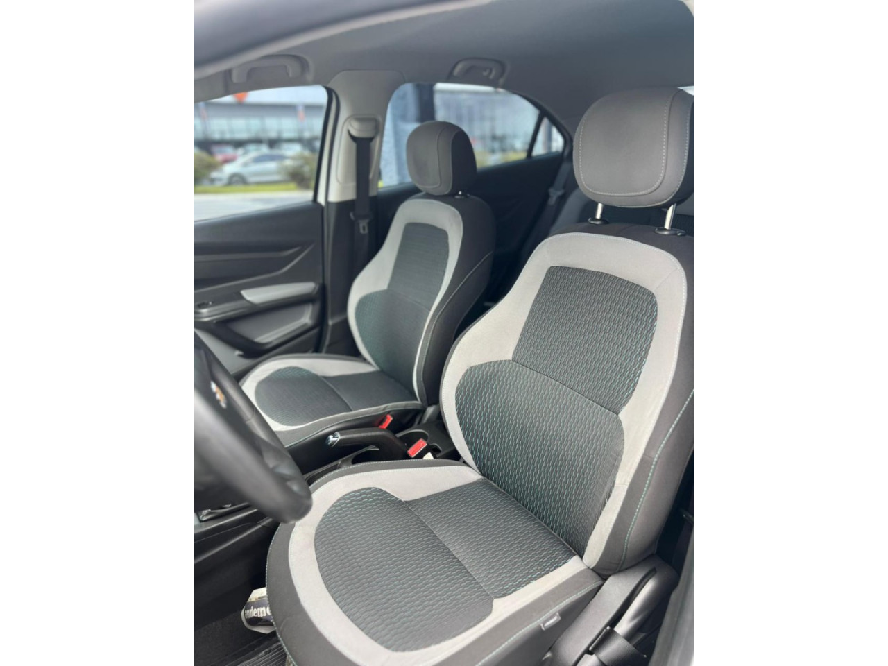 CHEVROLET Onix Hatch 1.0 4P FLEX LT