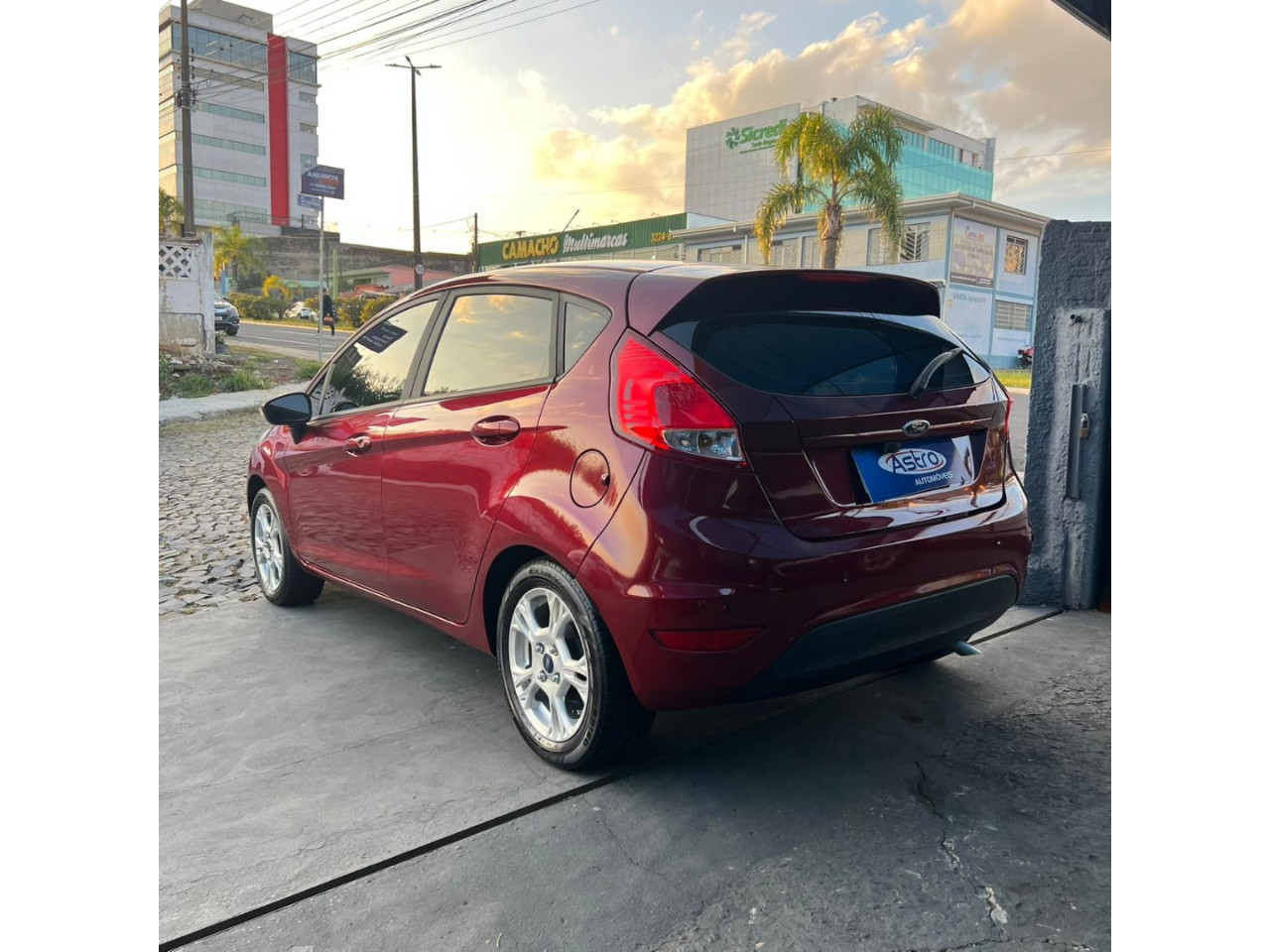FORD Fiesta Hatch 1.5 16V 4P S FLEX