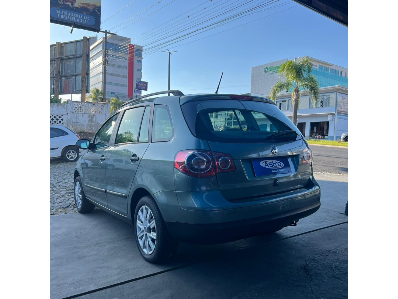 VOLKSWAGEN Space Fox 1.6 4P TREND FLEX