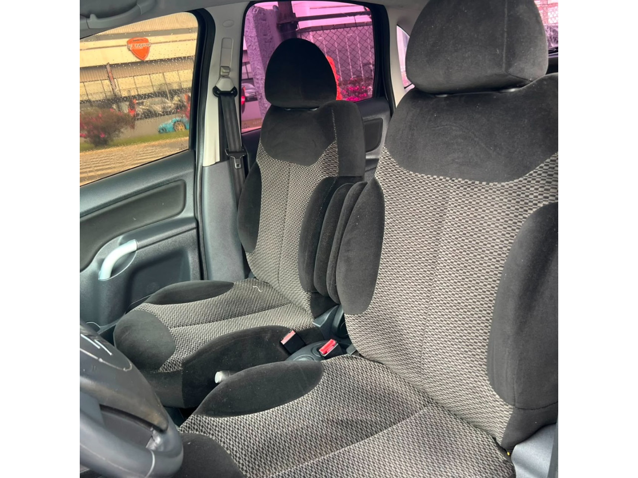 CITROEN C3 1.4 4P EXCLUSIVE FLEX