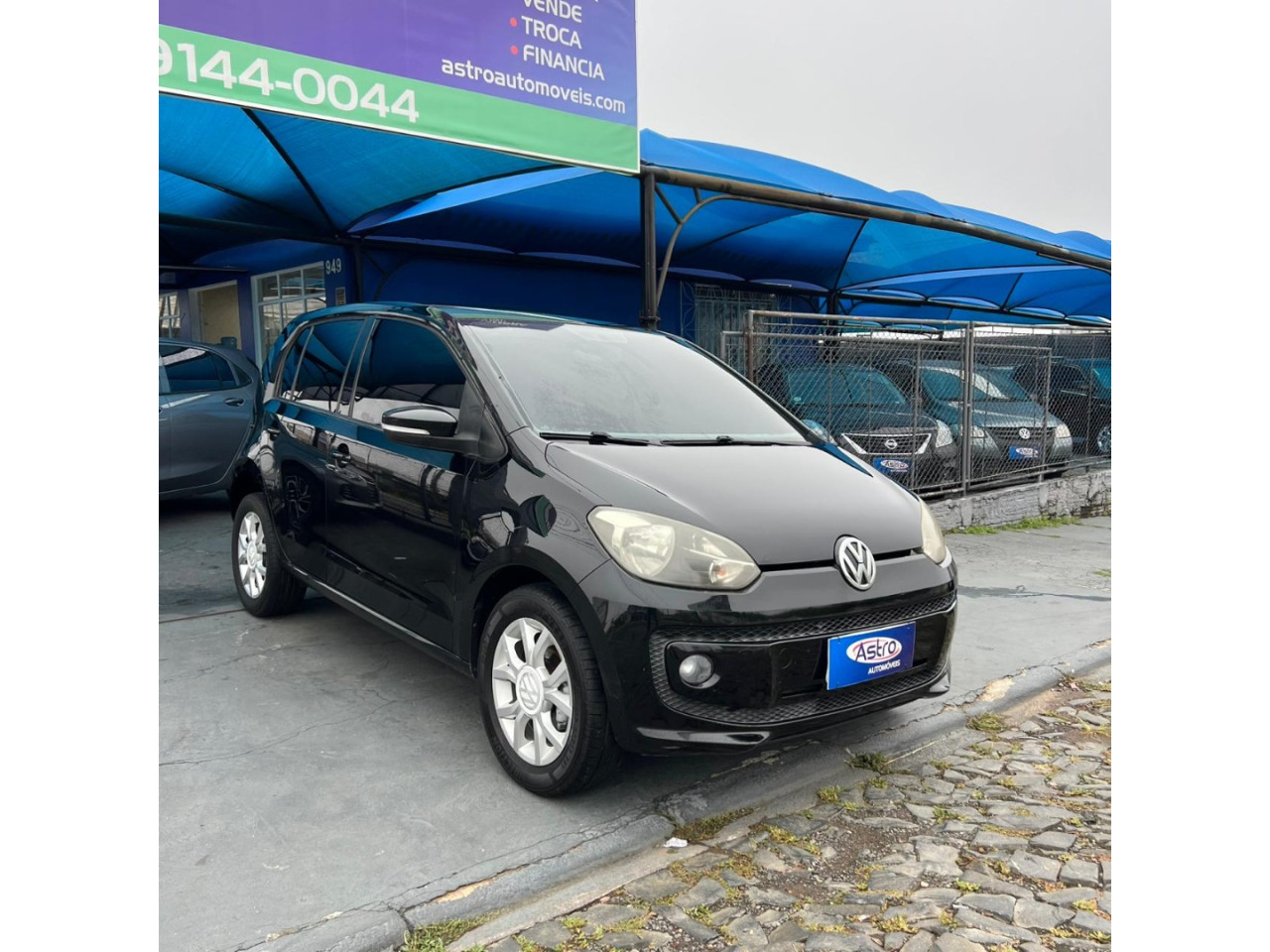 VOLKSWAGEN UP 1.0 12V 4P FLEX HIGH I-MOTION AUTOMATIZADO