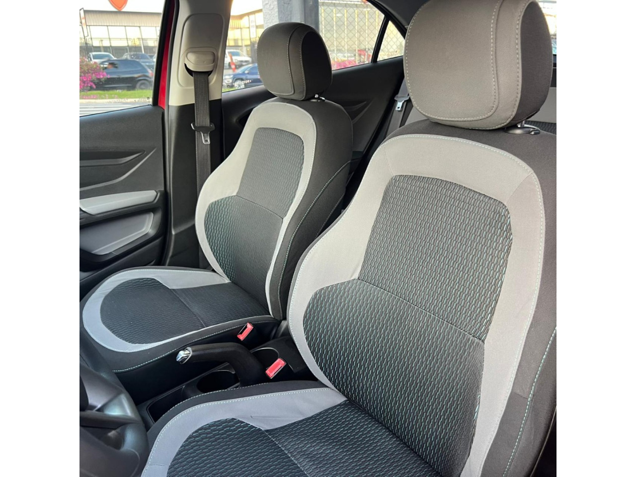CHEVROLET Onix Hatch 1.0 4P FLEX LT