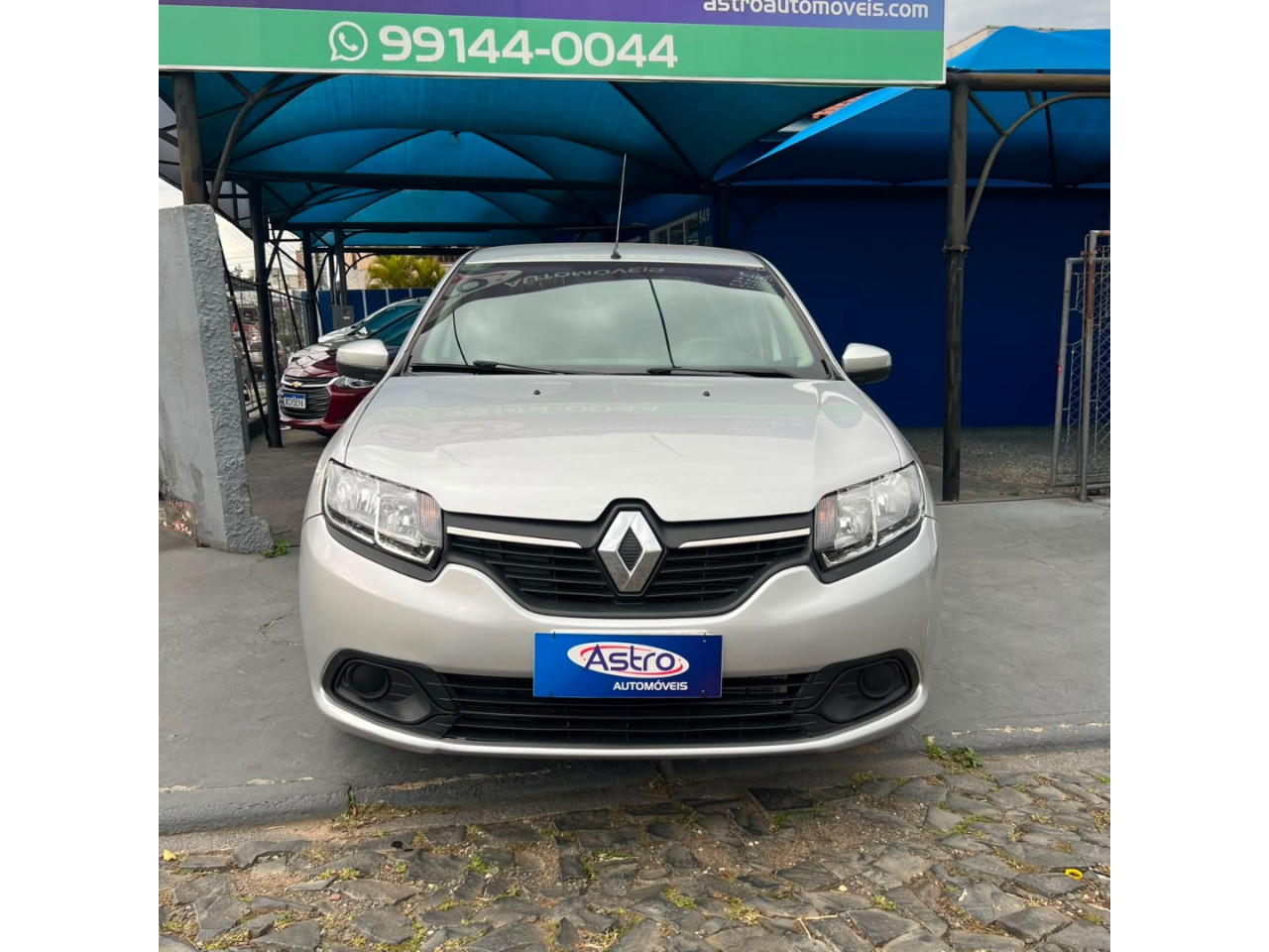 RENAULT Logan 1.0 16V 4P FLEX EXPRESSION