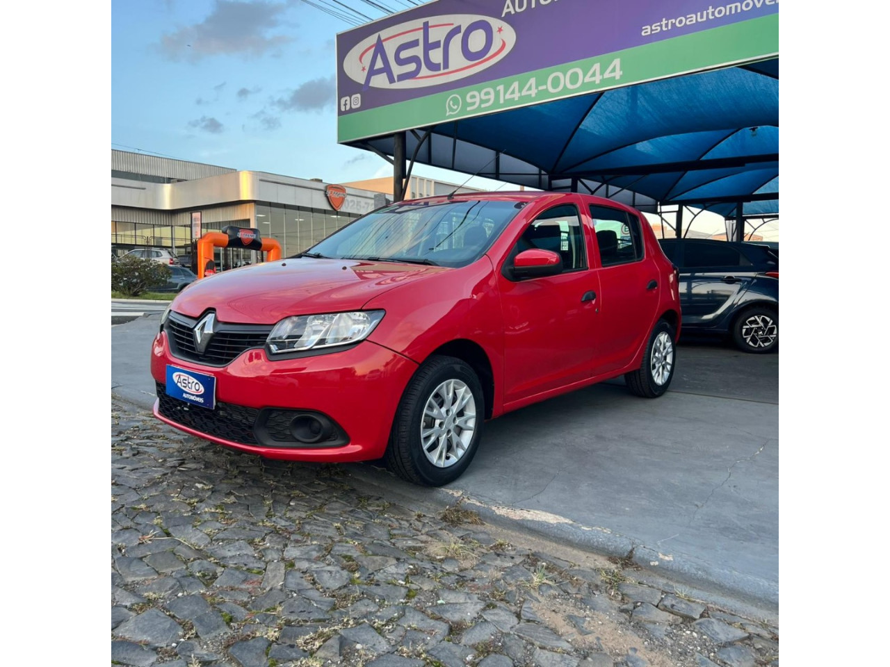 Sandero 1.0 16V 4P FLEX AUTHENTIQUE