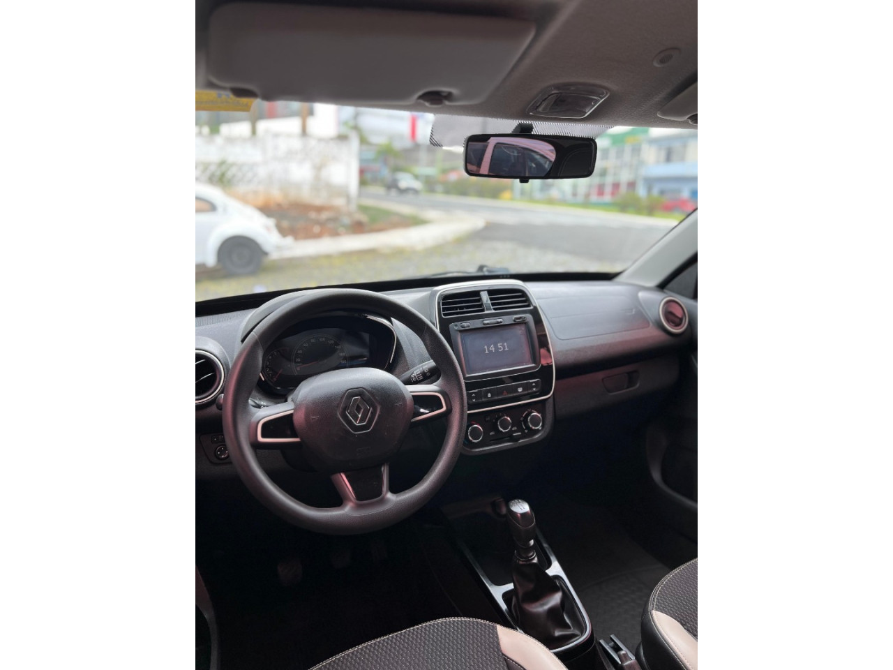 RENAULT Kwid 1.0 12V 4P SCE FLEX INTENSE