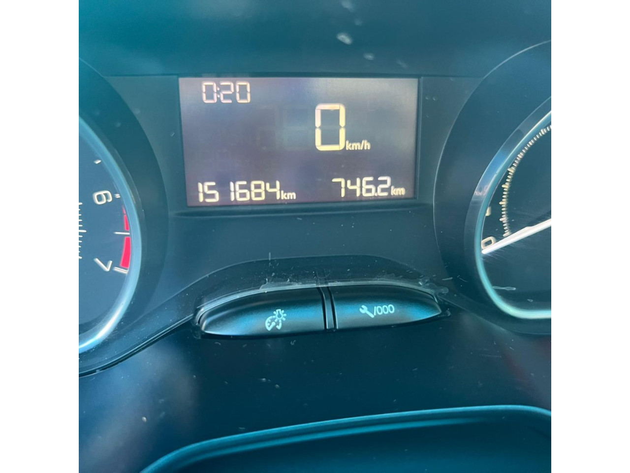 PEUGEOT 208 1.5 4P FLEX ALLURE