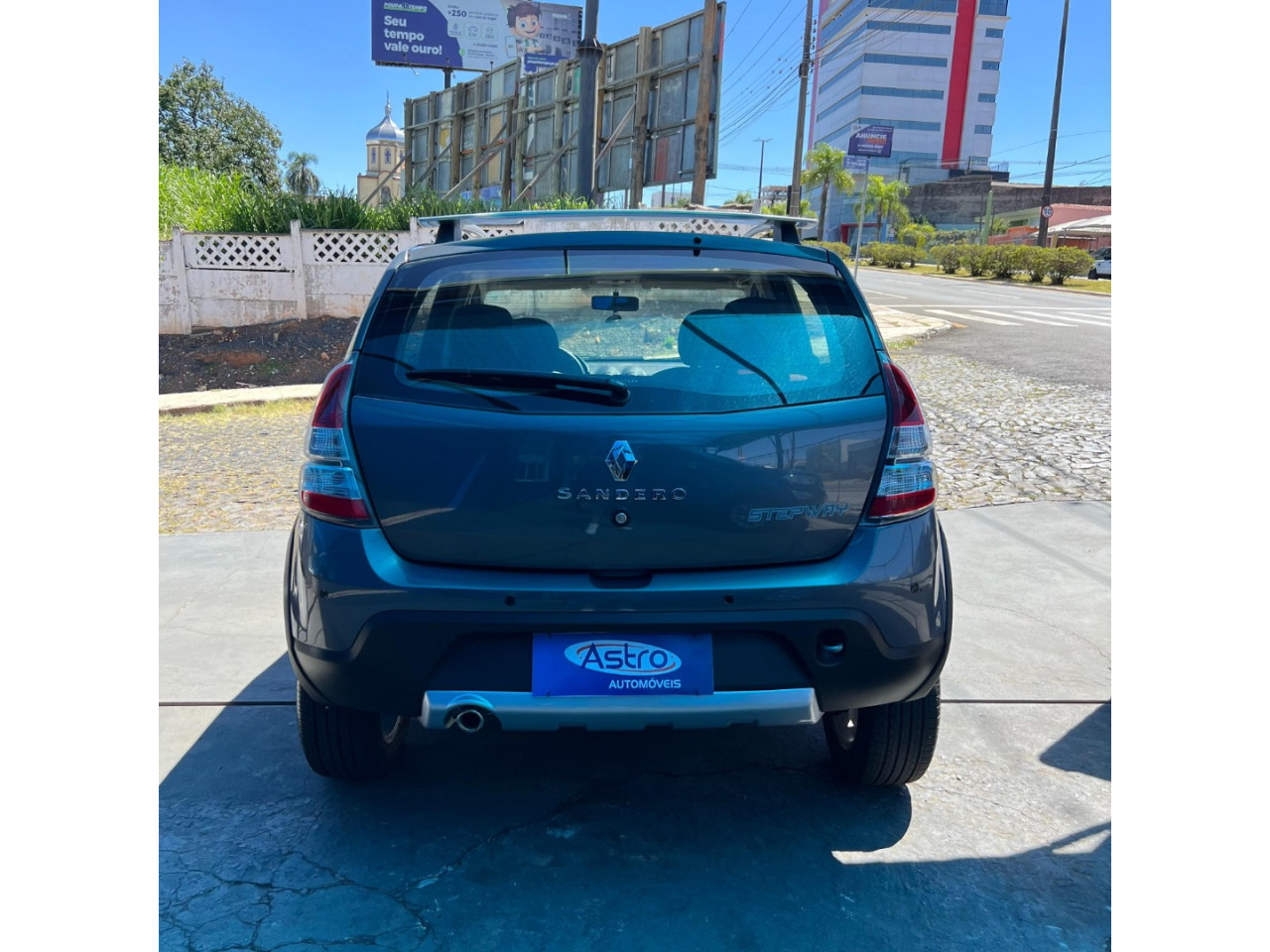 RENAULT Sandero 1.6 16V 4P FLEX STEPWAY