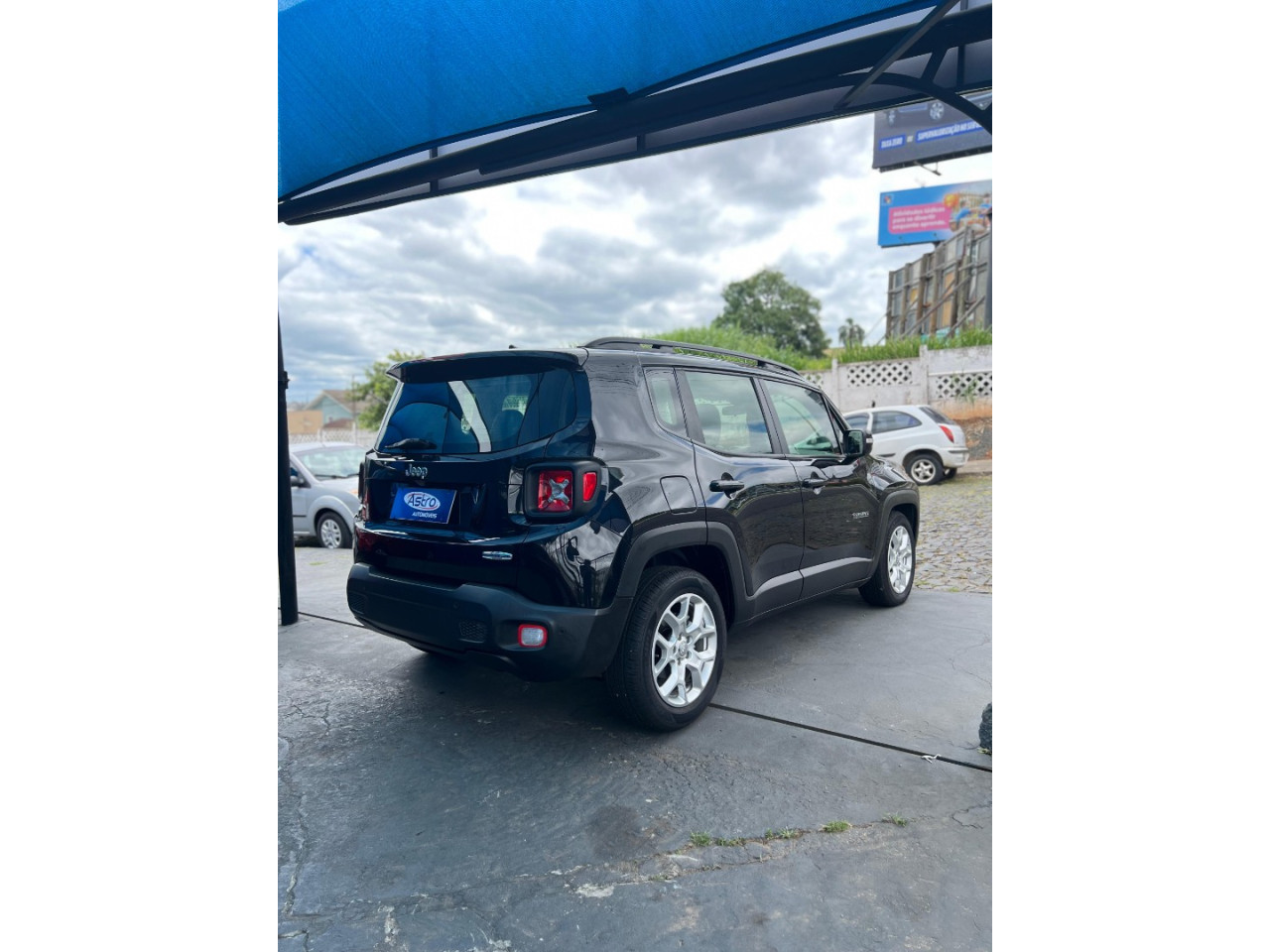 JEEP Renegade 1.8 16V 4P FLEX LONGITUDE AUTOMÁTICO