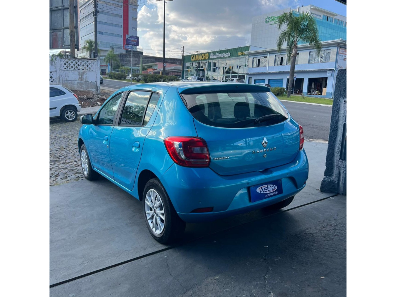 RENAULT Sandero 1.0 16V 4P FLEX EXPRESSION