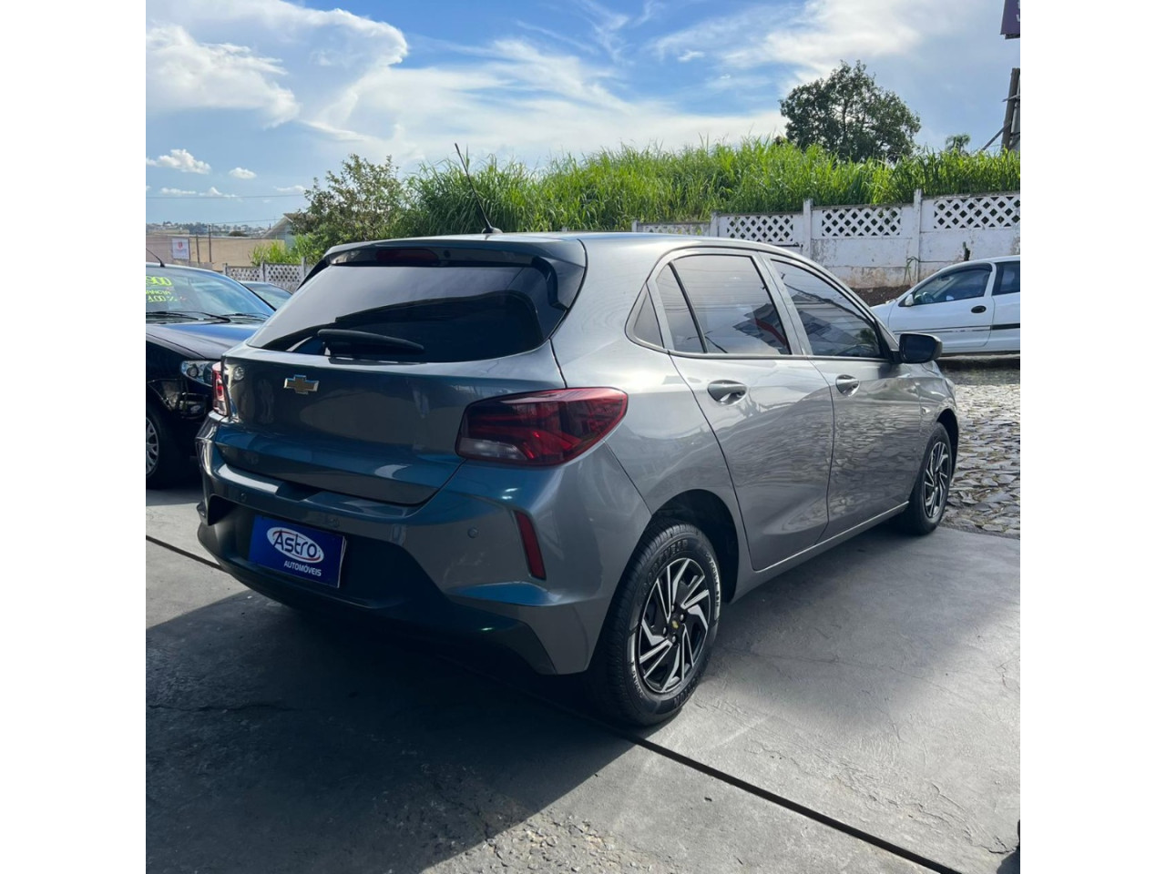 CHEVROLET Onix Hatch 1.0 12V 4P FLEX