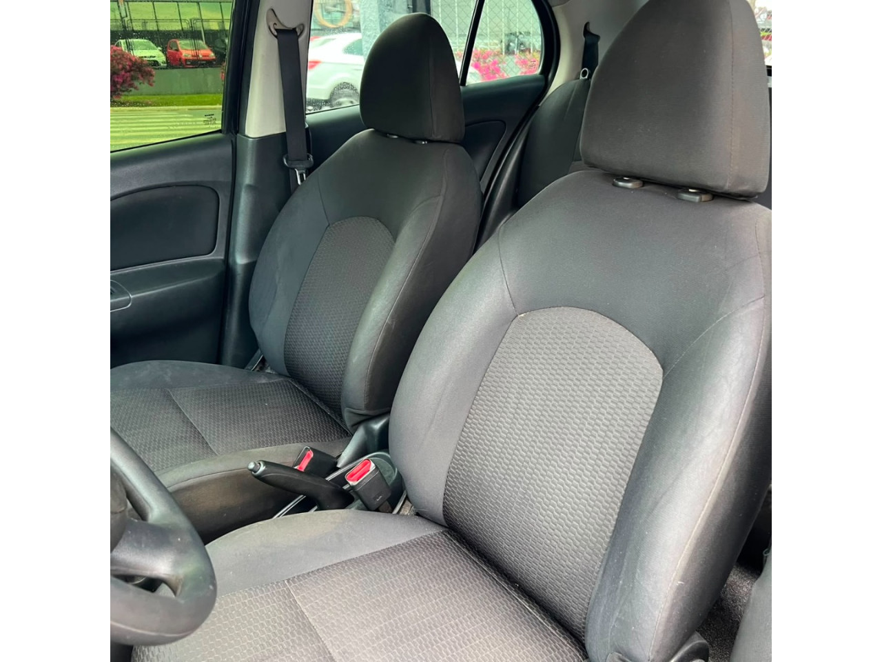 NISSAN March 1.6 16V 4P S FLEX