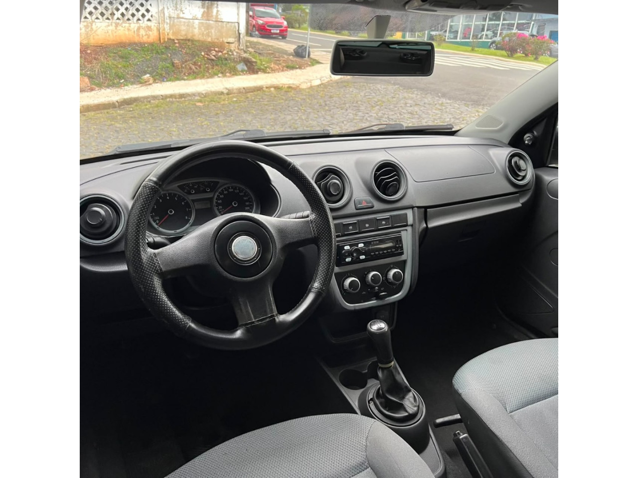 VOLKSWAGEN Gol 1.0 4P G5 TREND FLEX