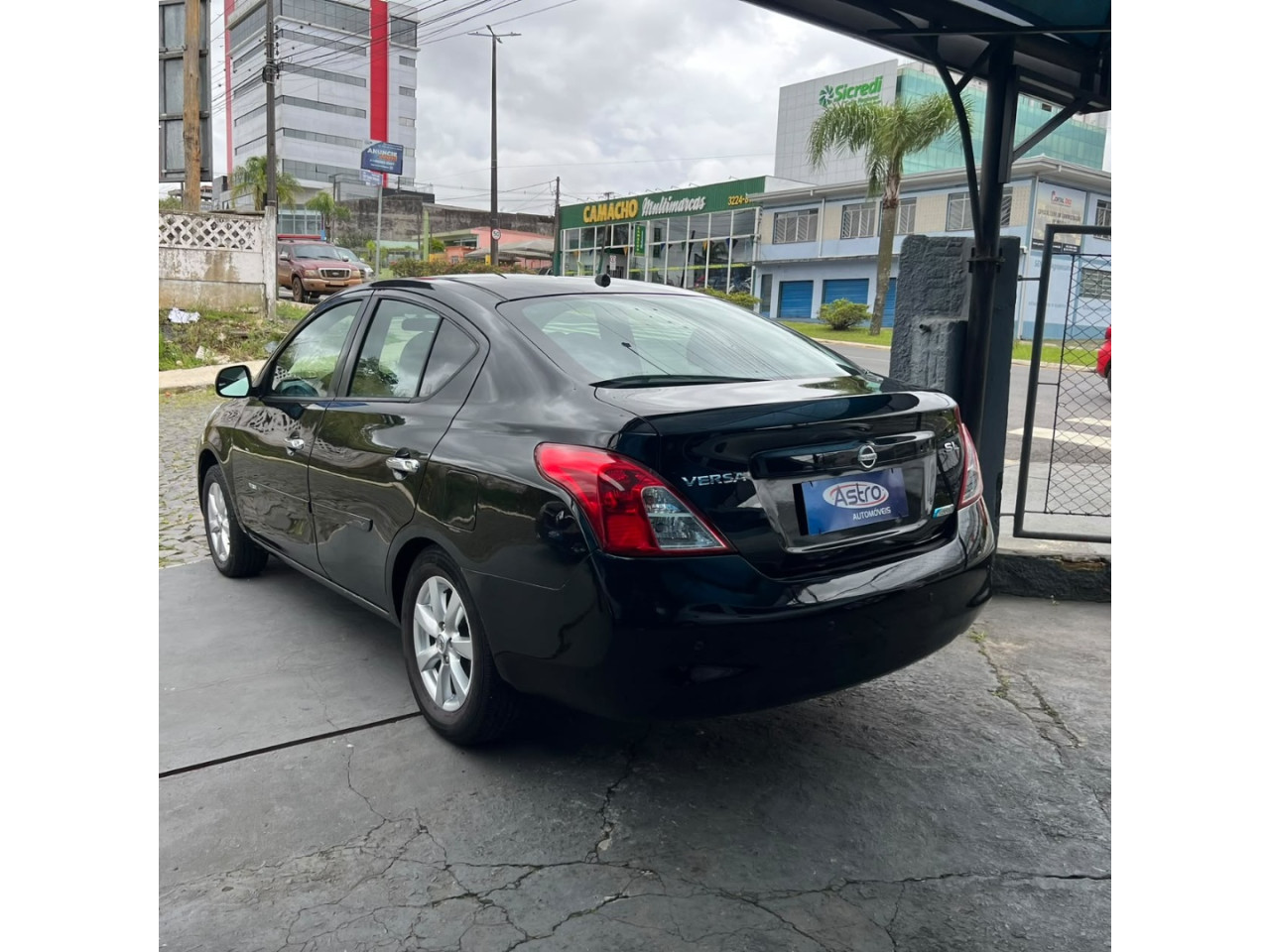 NISSAN Versa Sedan 1.6 16V 4P FLEX SL