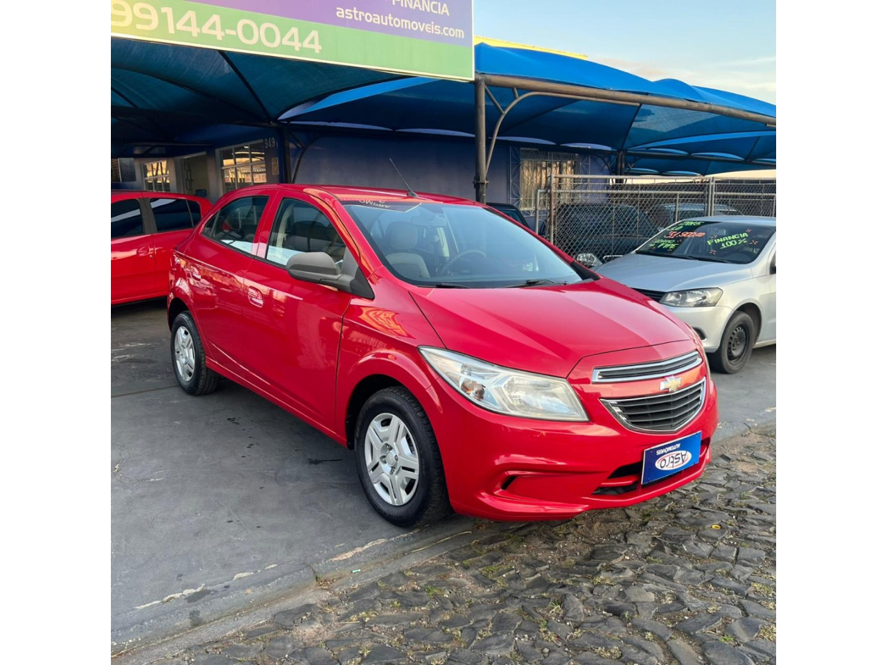 CHEVROLET Onix Hatch 1.0 4P FLEX LT