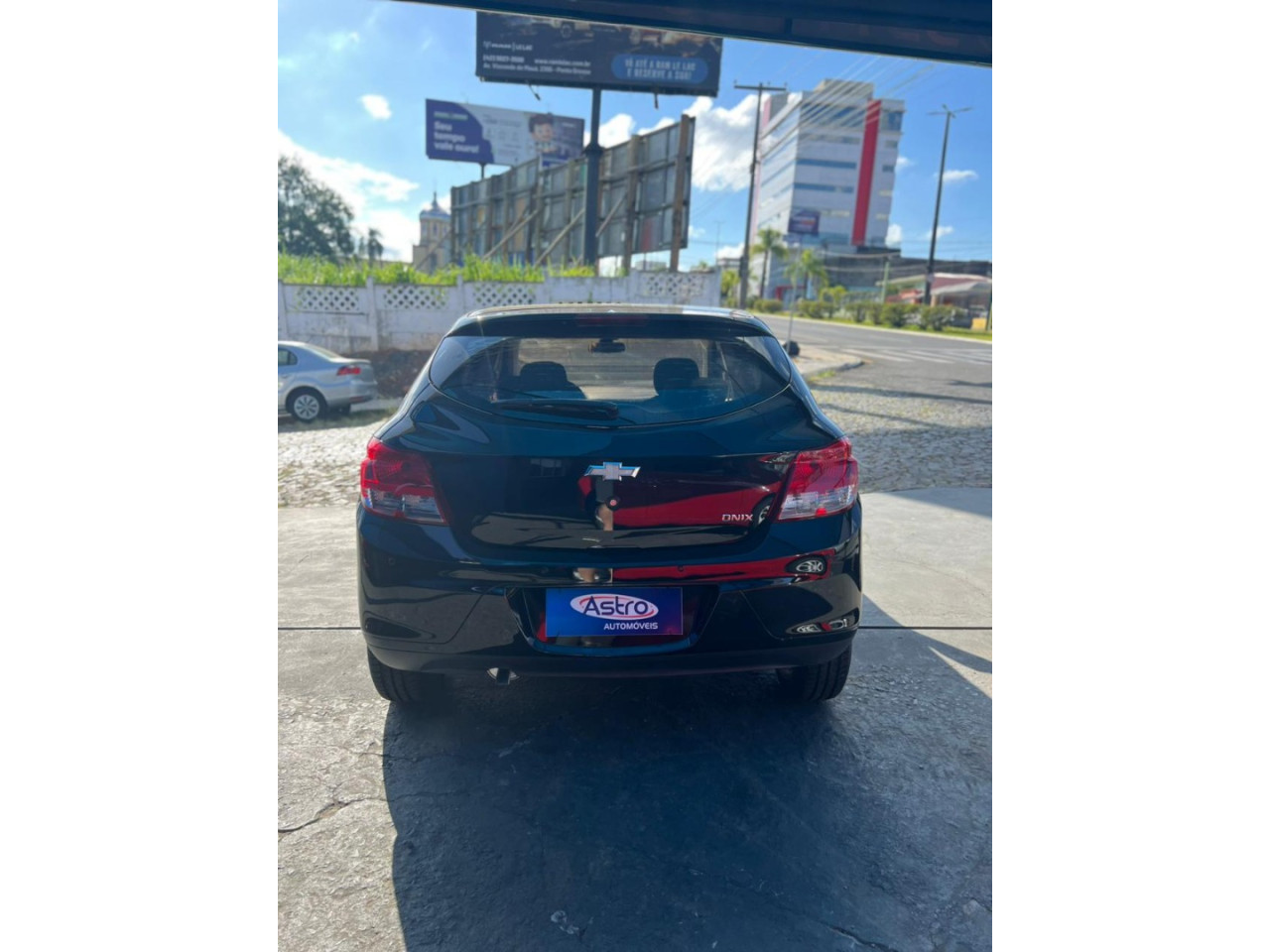 CHEVROLET Onix Hatch 1.0 4P FLEX LT