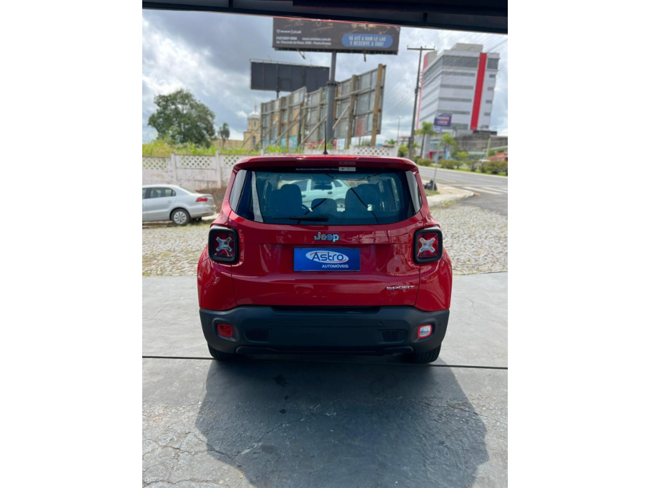 JEEP Renegade 1.8 16V 4P FLEX SPORT AUTOMÁTICO