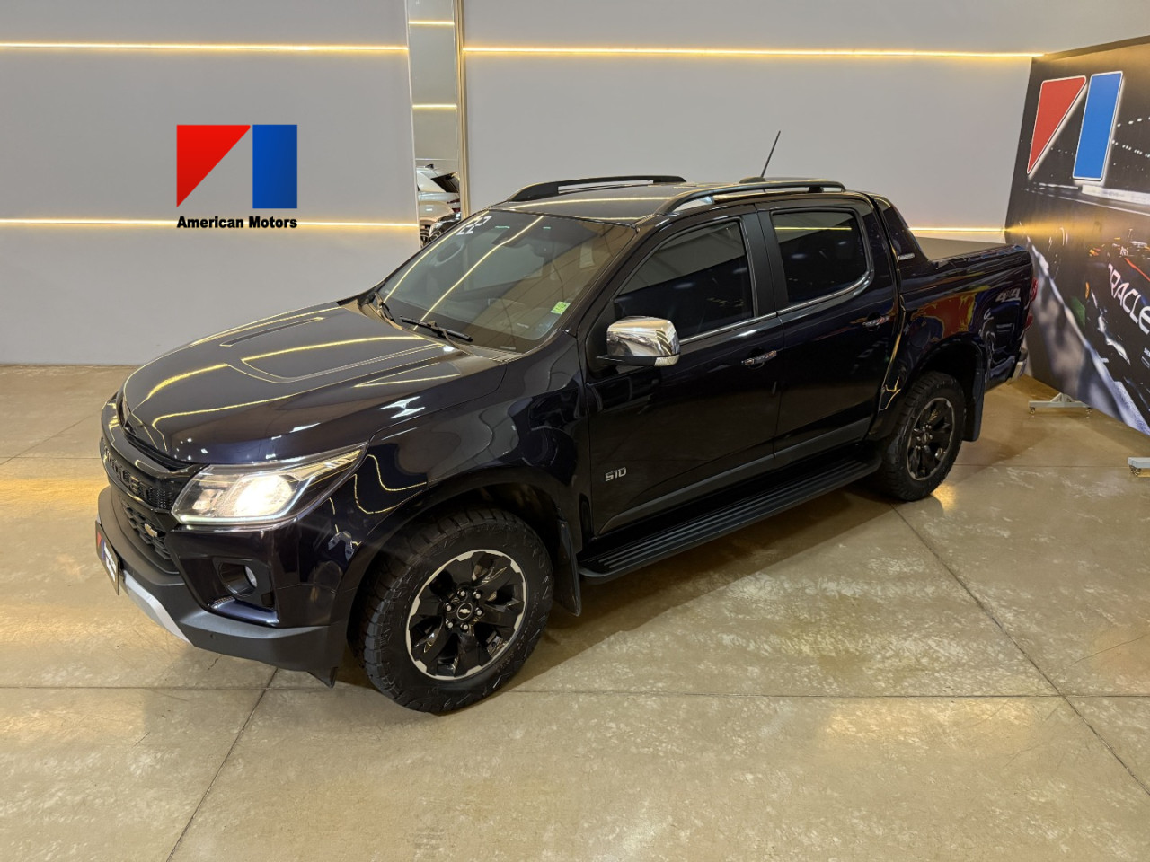 S10 2.8 12V HIGH COUNTRY CABINE DUPLA 4X4 TURBO DIESEL AUTOMÁTICO