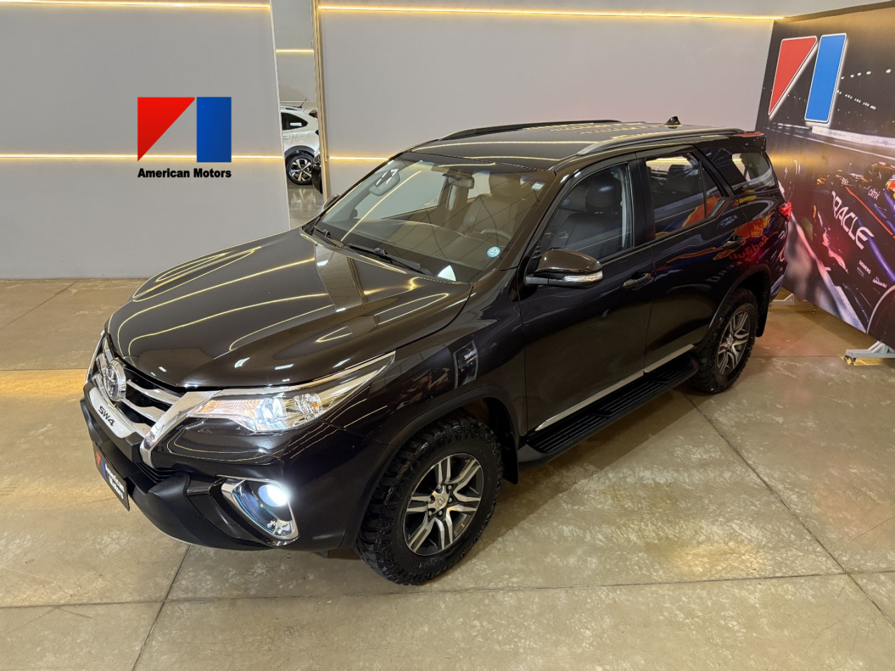 Hilux SW4 2.7 16V 4P FLEX SR 7 LUGARES AUTOMÁTICO