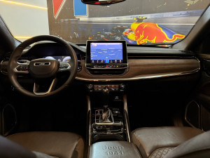 Commander 1.3 16V 4P FLEX T270 OVERLAND TURBO AUTOMÁTICO