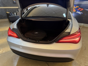 MERCEDES-BENZ CLA 180 1.6 16V 4P CGI TURBO 7G-TRONIC DCT AUTOMÁTICO