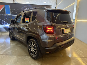 JEEP Renegade 1.3 16V 4P FLEX T270 LONGITUDE TURBO AUTOMÁTICO