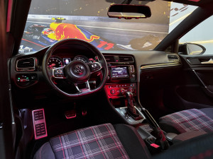 VOLKSWAGEN Golf 2.0 GTI TURBO AUTOMÁTICO