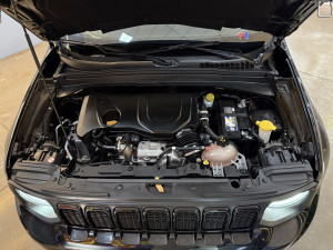 JEEP Renegade 1.3 16V 4P FLEX T270 SPORT TURBO AUTOMÁTICO