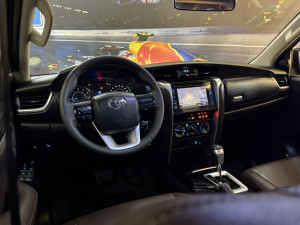 TOYOTA Hilux SW4 2.7 16V 4P FLEX SR 7 LUGARES AUTOMÁTICO