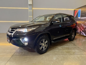 TOYOTA Hilux SW4 2.7 16V 4P FLEX SR 7 LUGARES AUTOMÁTICO