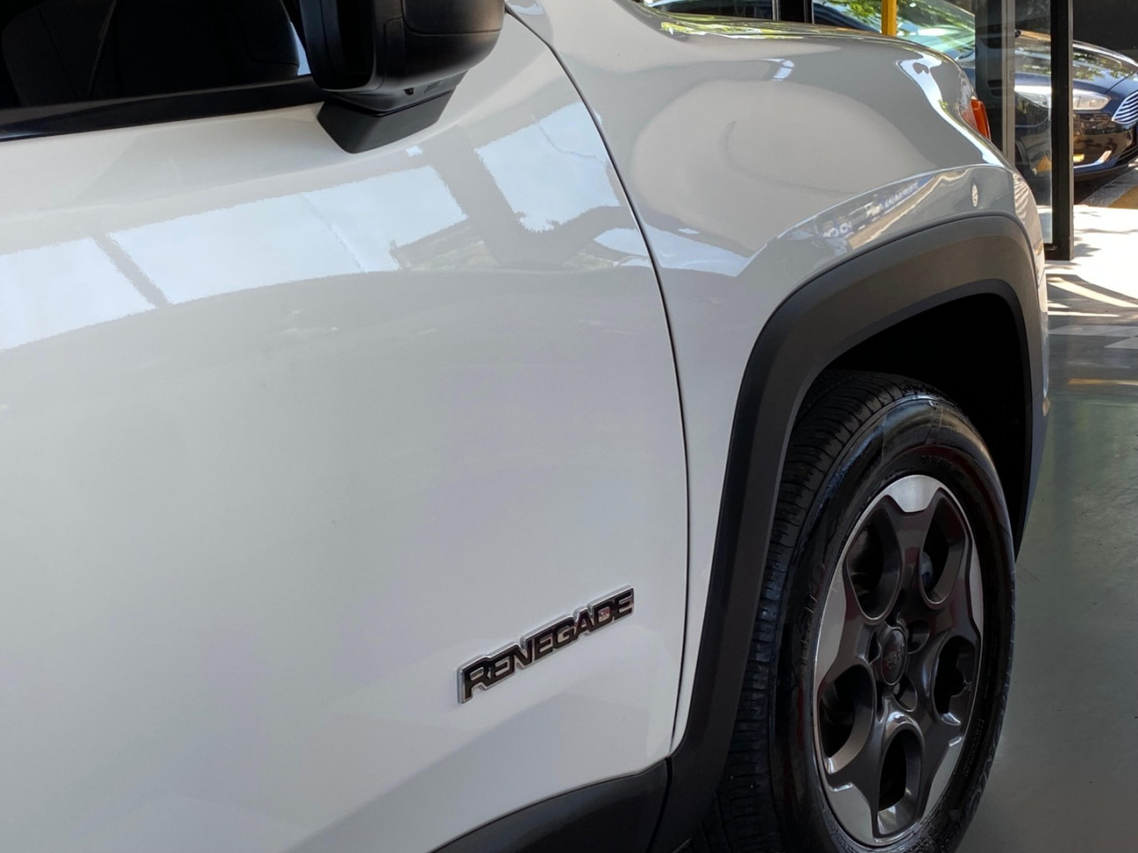 Renegade 1.8 16V 4P FLEX SPORT