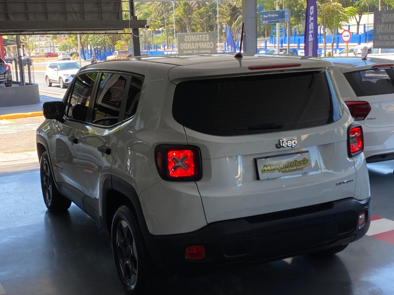 Renegade 1.8 16V 4P FLEX SPORT