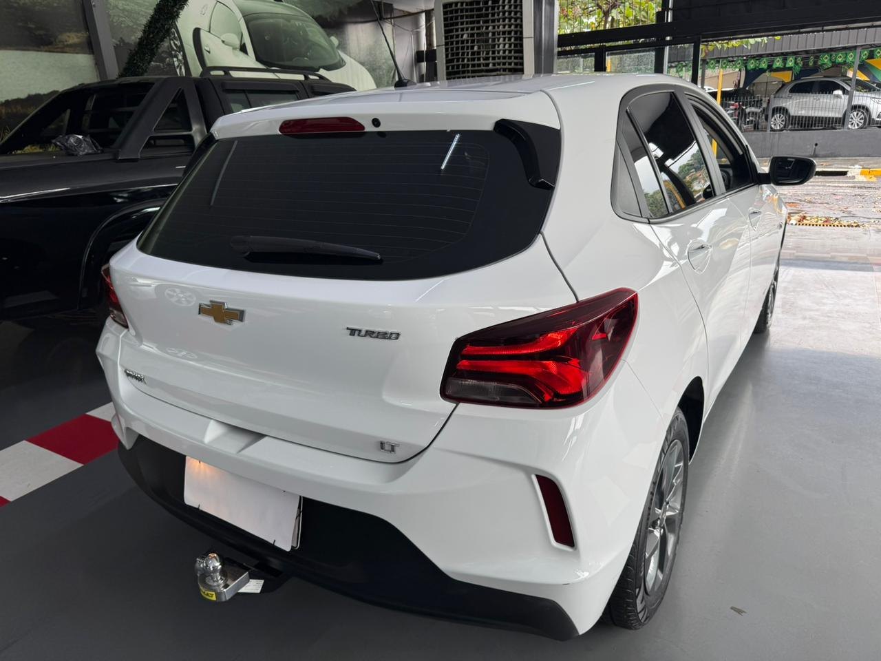 Onix Hatch 1.0 4P FLEX LT TURBO