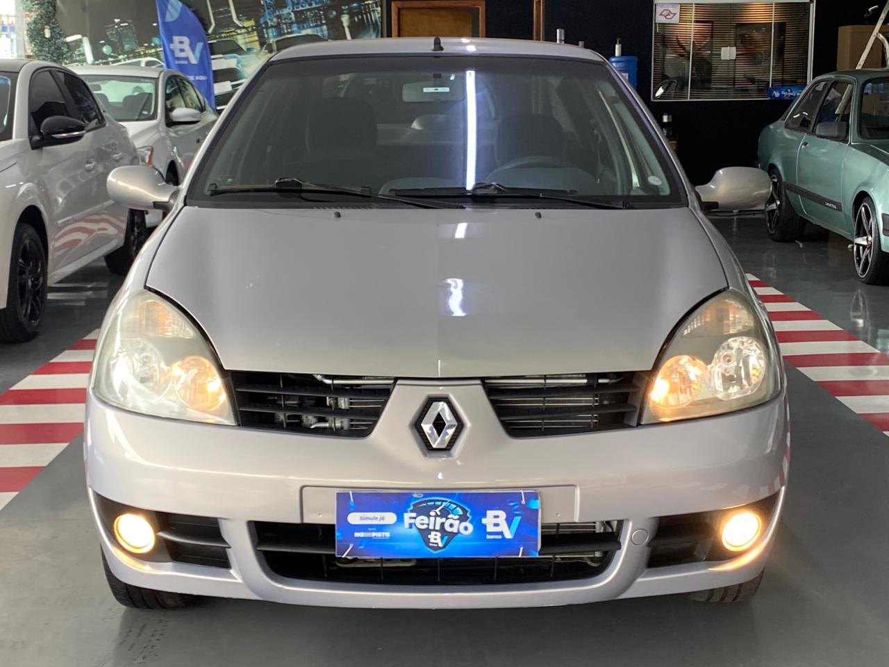 Clio Sedan 1.6 16V 4P HI FLEX PRIVILEGE