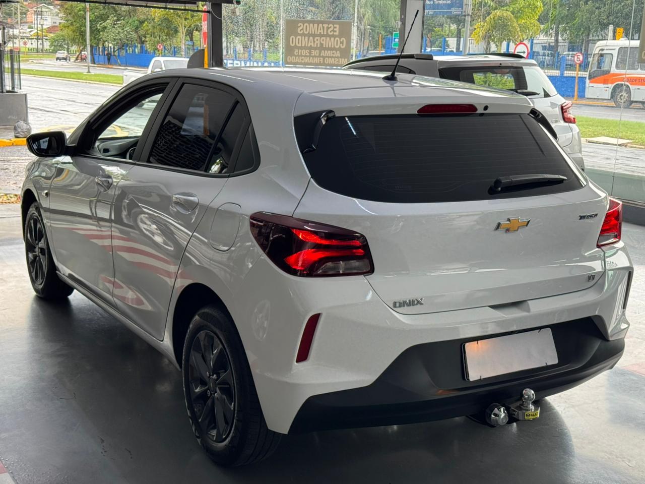 Onix Hatch 1.0 4P FLEX LT TURBO