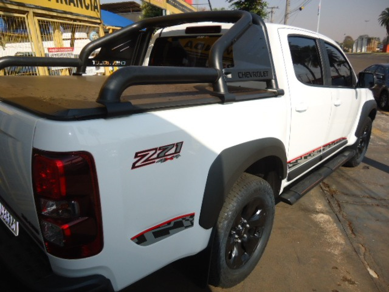 S10 2.8 16V Z71 CABINE DUPLA 4X4 TURBO DIESEL AUTOMÁTICO