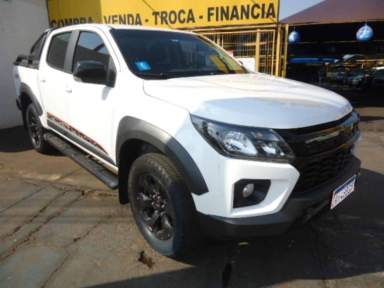 S10 2.8 16V Z71 CABINE DUPLA 4X4 TURBO DIESEL AUTOMÁTICO