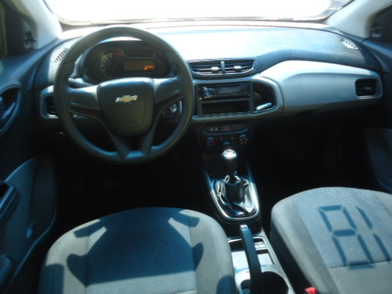 CHEVROLET Onix Hatch 1.0 4P FLEX JOY