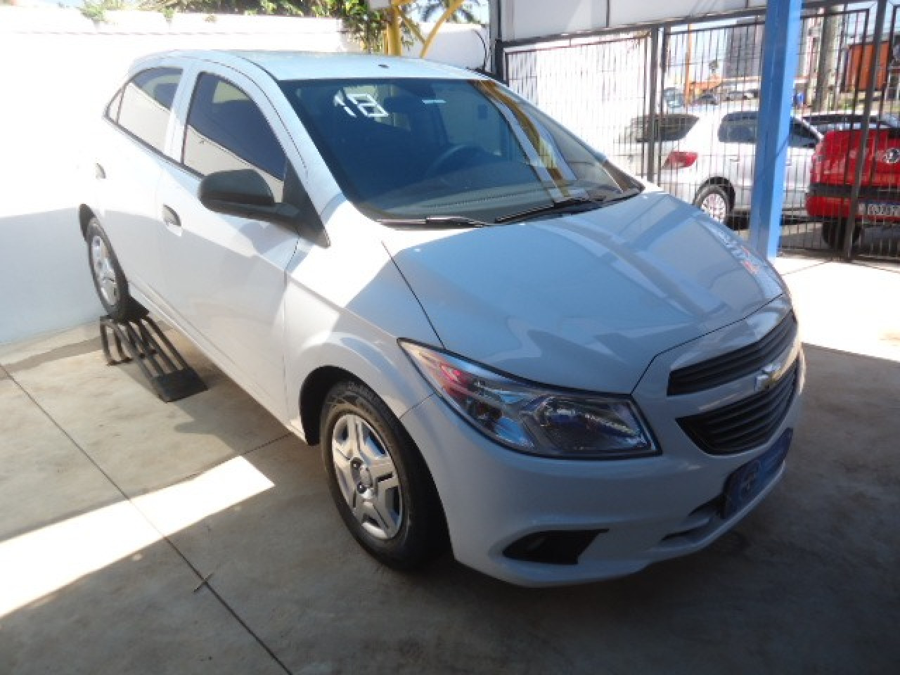 CHEVROLET Onix Hatch 1.0 4P FLEX JOY