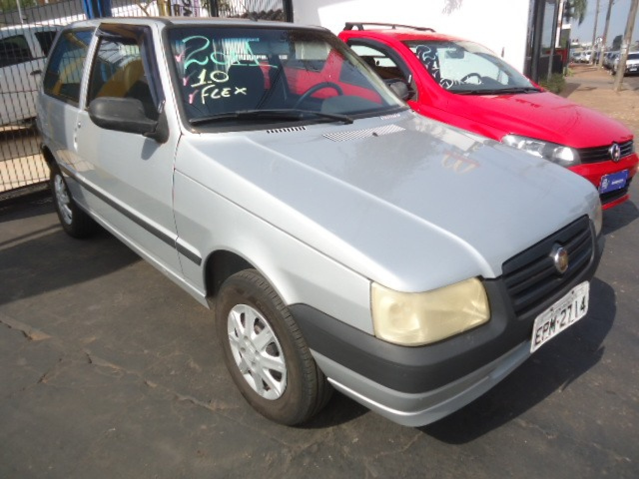 FIAT Uno 1.0 FLEX FIRE