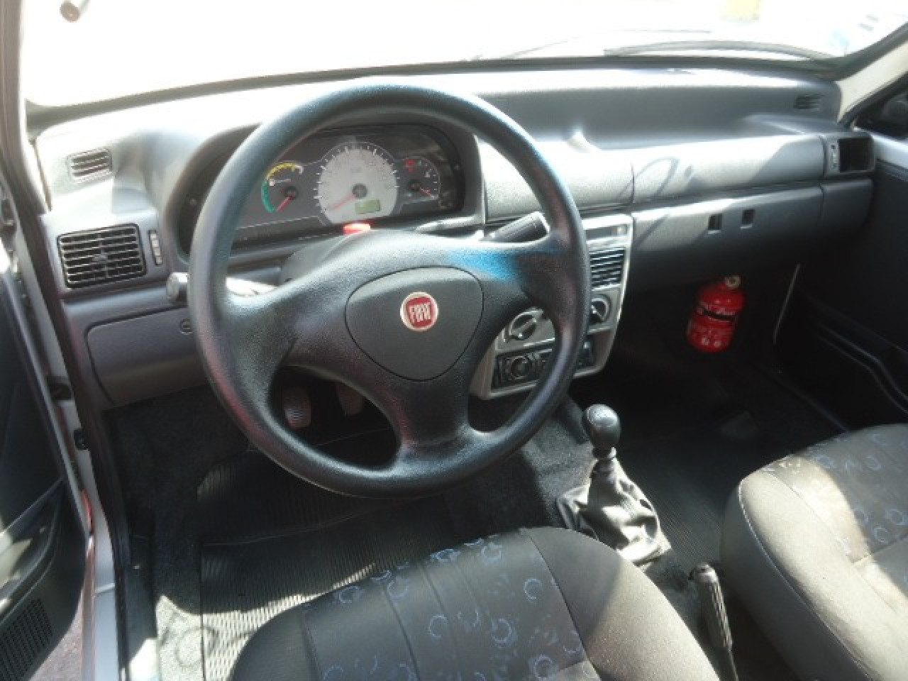 FIAT Uno 1.0 FLEX FIRE